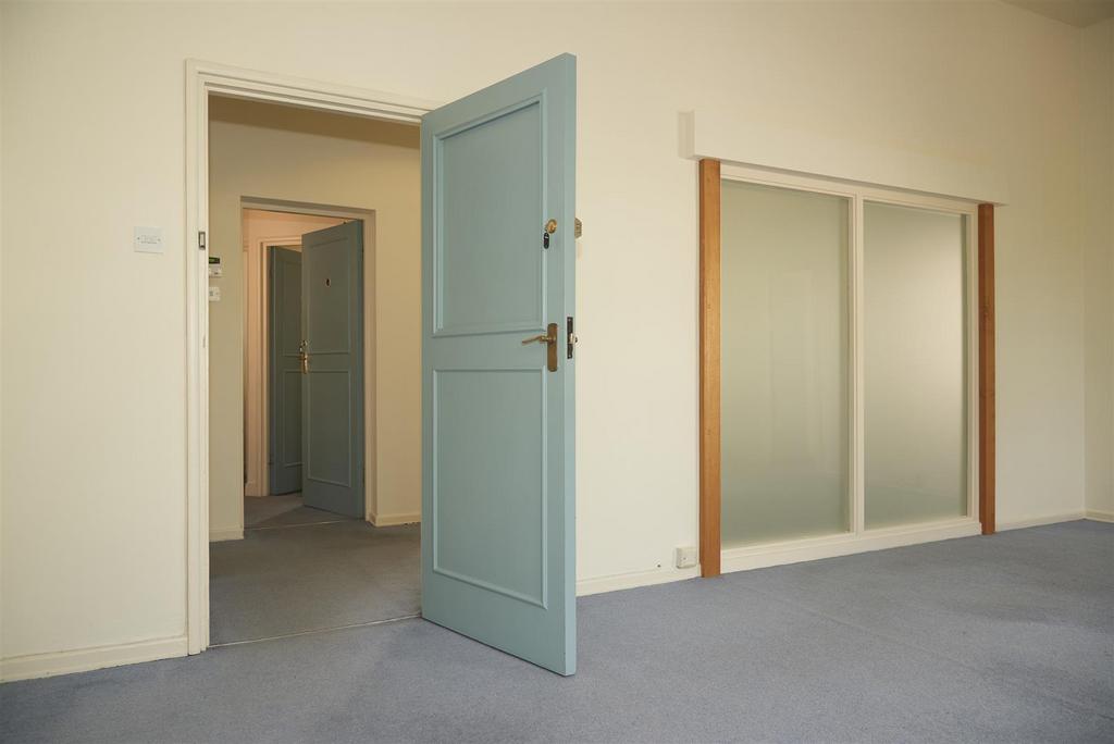 First floor 9285.jpg