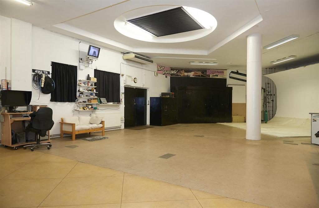 Ground floor 9362.jpg