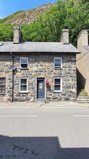 2 bedroom end of terrace house for sale, High Street, Tremadog, Porthmadog