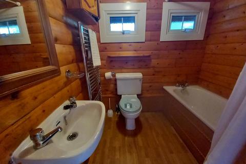 3 bedroom chalet for sale, Cabin 236, (Leaseahold) Trawsfynydd Holiday Village Bronaber LL41 4YB