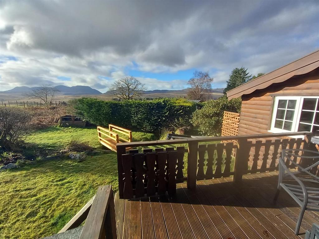 Cabin 255 (Freehold) Trawsfynydd Holiday Village, Bronaber, Trawsfynydd