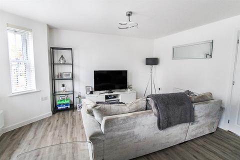 50a Anglia Way, Great Denham, Bedford, MK40 4SD