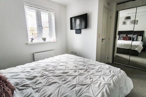 50a Anglia Way, Great Denham, Bedford, MK40 4SD