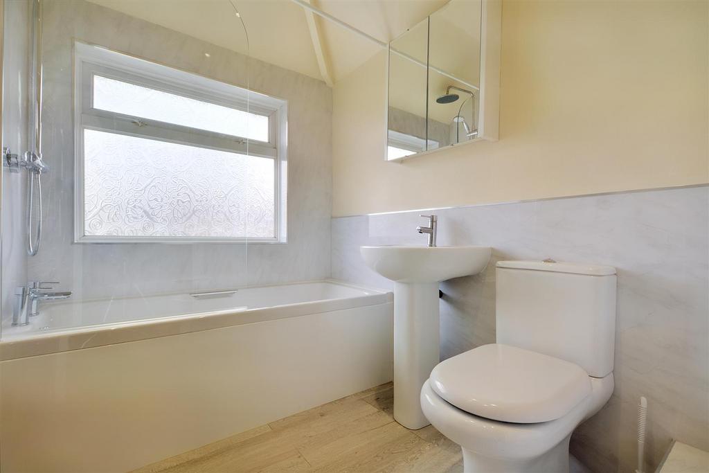 Bathroom.jpeg