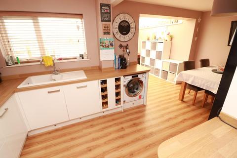 158 Glenfall, Yate, Bristol, BS37 4ND