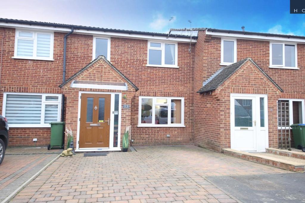 Brockhurst Close, Horsham 3 bed terraced house for sale £350,000