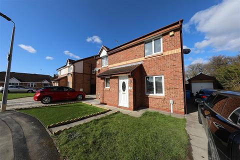 2 bedroom semi-detached house for sale - Yorkshire Close, Hull