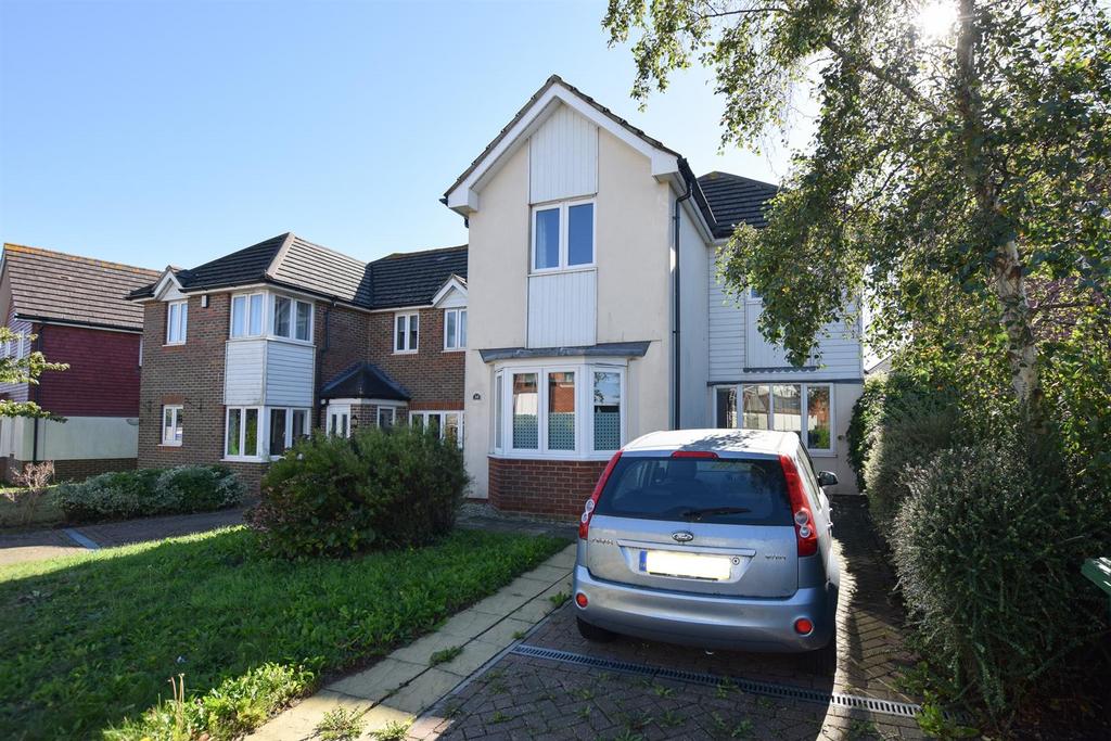 Amherst Road, Hastings 4 bed detached house £400,000