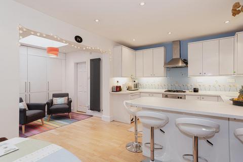 18 Carters Road, Epsom, KT17 4NE