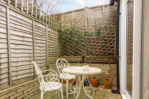 18 Carters Road, Epsom, KT17 4NE