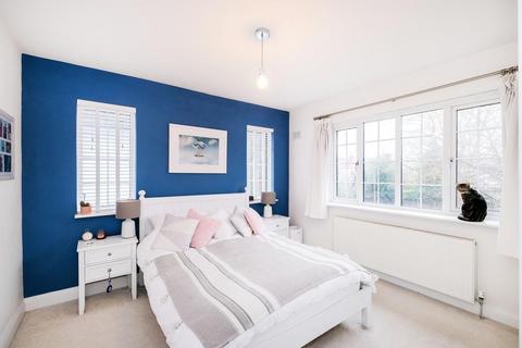 54 Cambridge Road, London, E11 2PN