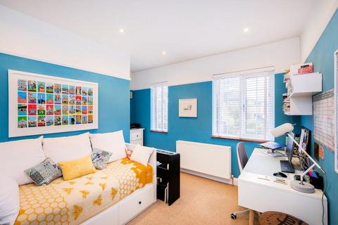 54 Cambridge Road, London, E11 2PN