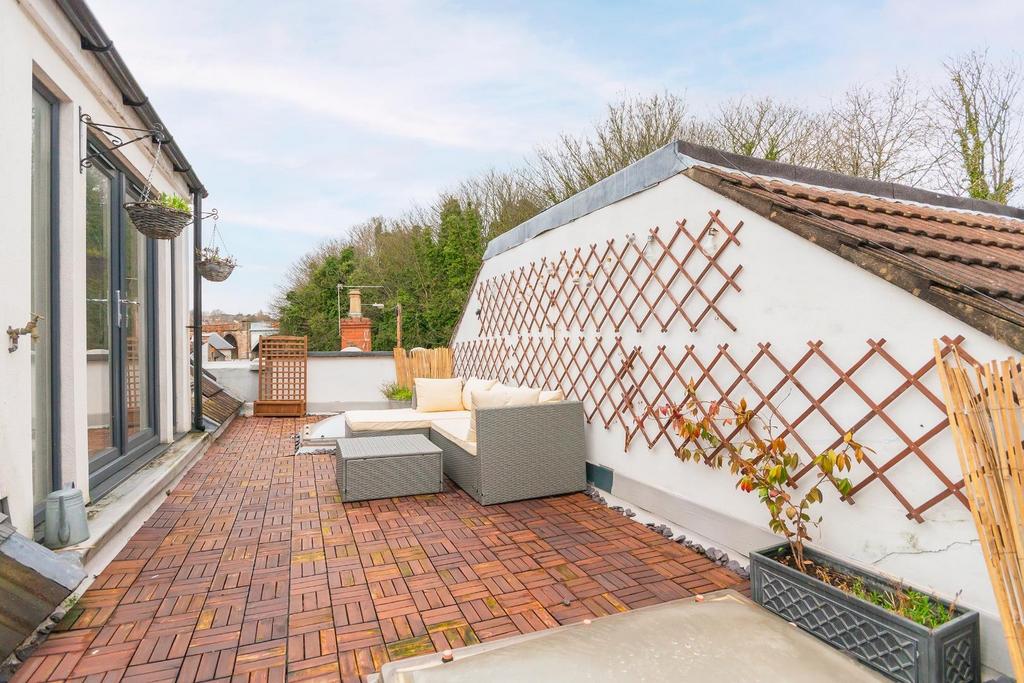 OSH3 - Roof Terrace C.jpg