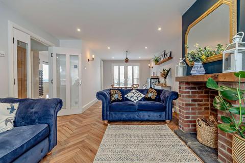 5 The Chase, Knaresborough, HG5 0SY