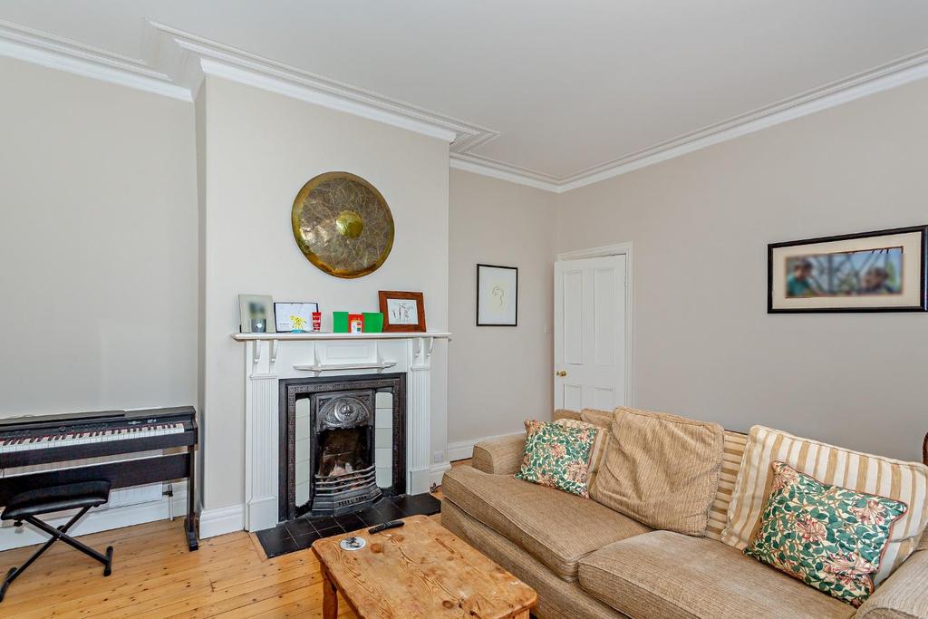 8542153-interior08-800.jpg