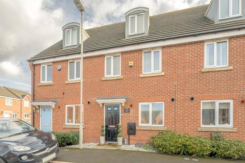 23 Bobeche Place, Kingswinford, DY6 7LU