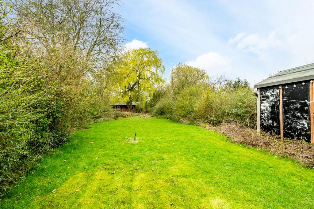 Church Lane, Moor Monkton, York 2 bed semidetached bungalow £340,000