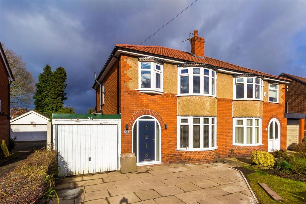 Butterfield Road, Bolton 3 bed semidetached house £1,300 pcm (£300 pw)