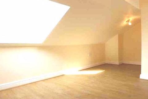 1 bedroom apartment to rent - Flat C, Arderne Road, Timperley