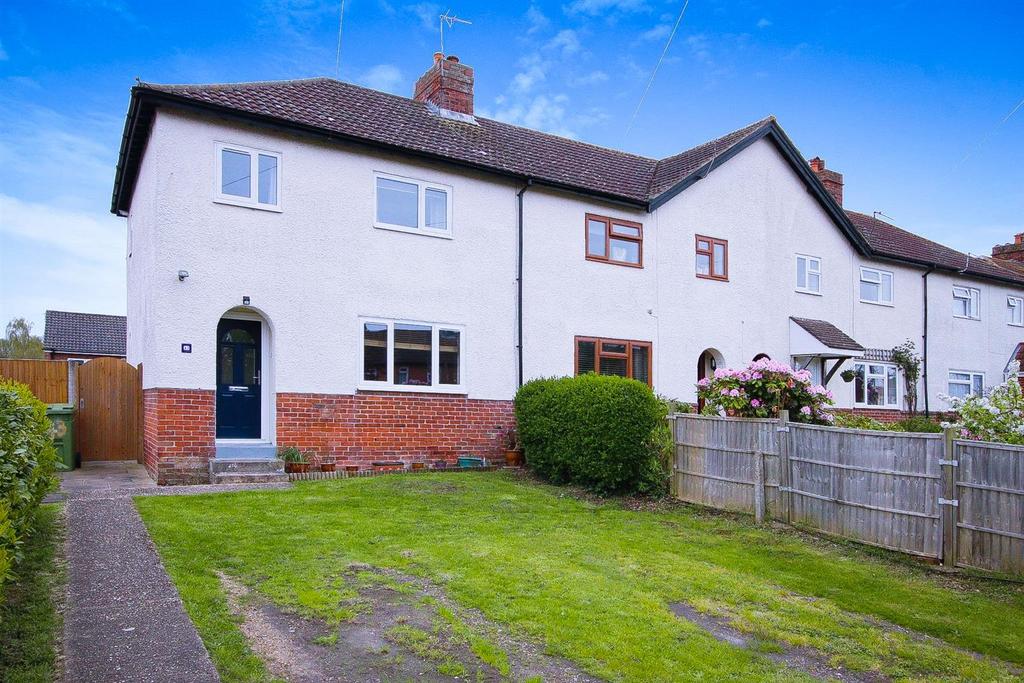 Osborne Road, Warsash, Southampton 3 bed end of terrace house £350,000