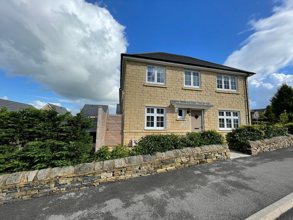 Thornhill Road, Steeton 3 bed detached house for sale £325,000