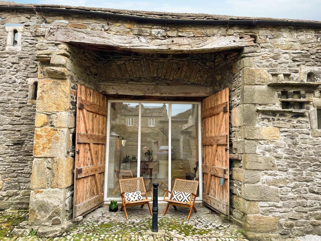Water Street, Grassington 3 bed barn conversion for sale £650,000