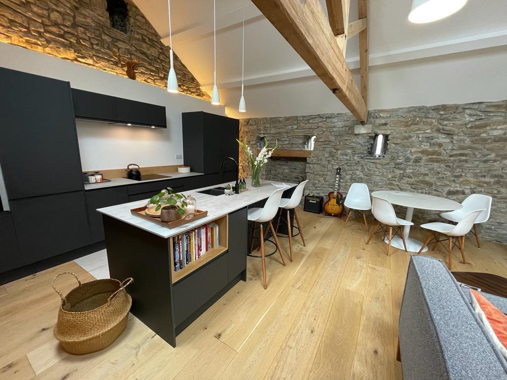 Open plan living/dining kitchen