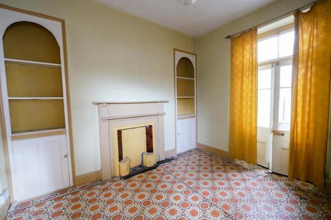 12 Bromfield Place, Penarth, CF64 1HR