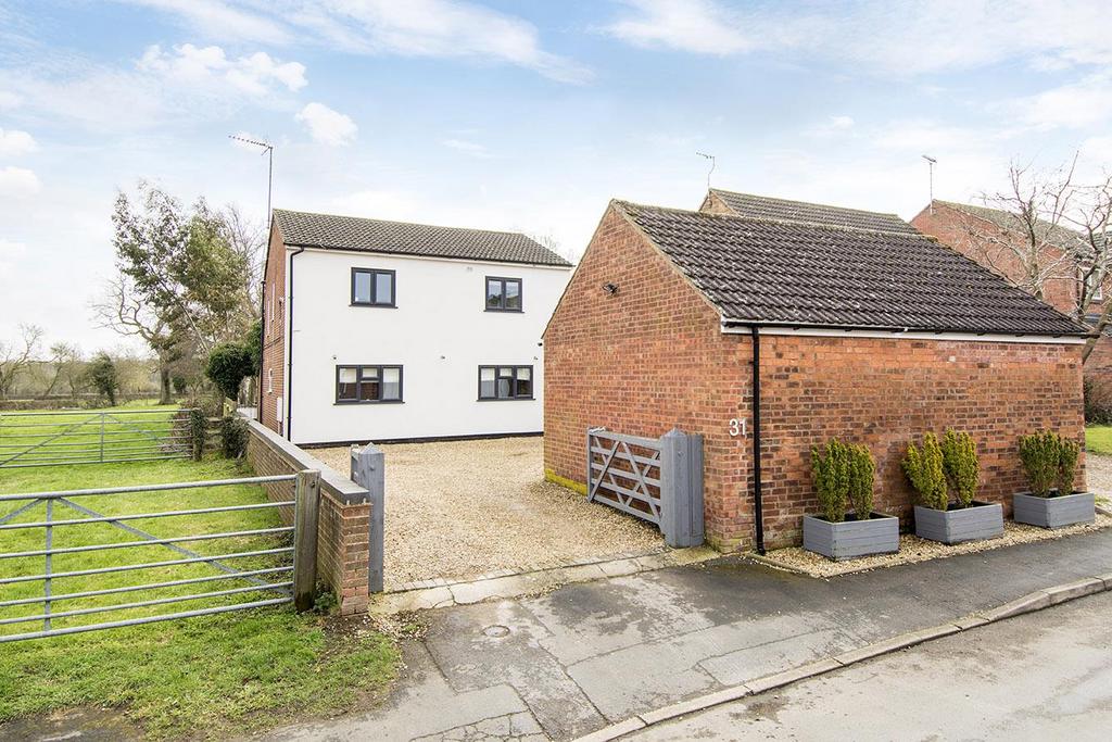 Knights End Road, Great Bowden, Market Harborough 4 bed detached house