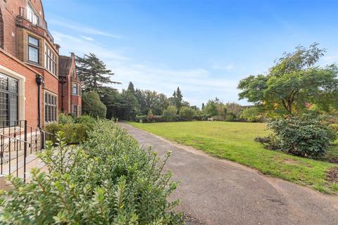 High Hilden Close, Tonbridge