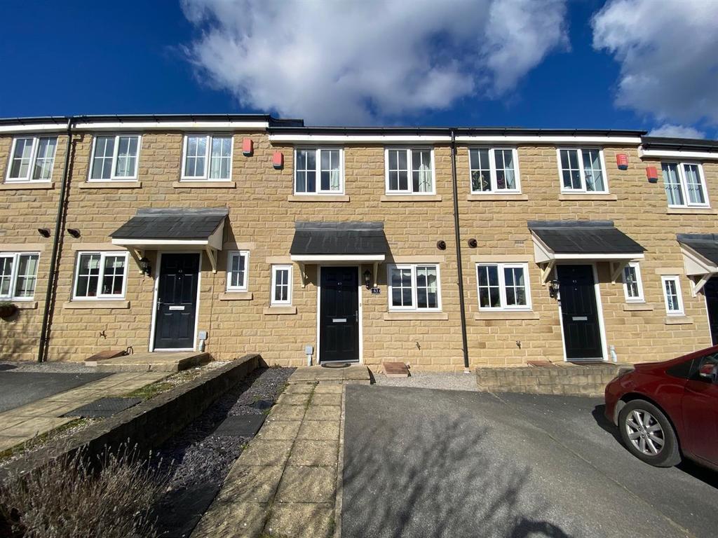 Macaulay Road, Birkby, Huddersfield 2 bed house £700 pcm (£162 pw)
