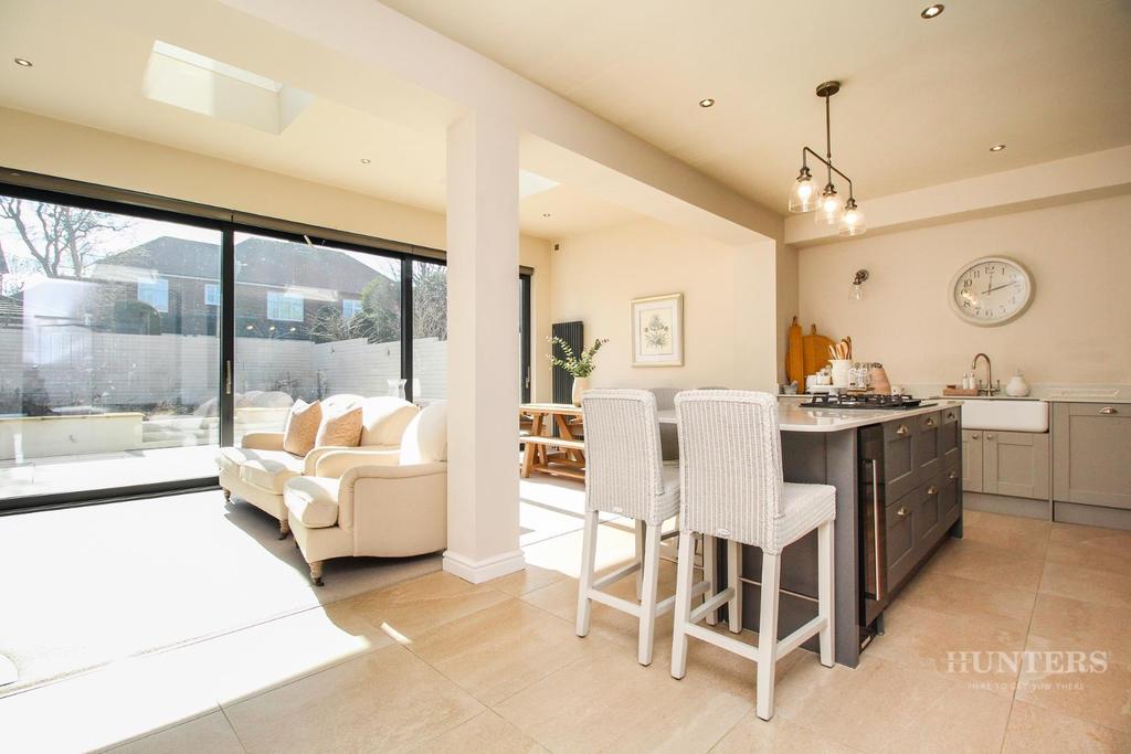 Sunnirise, South Shields 5 bed semidetached house £550,000
