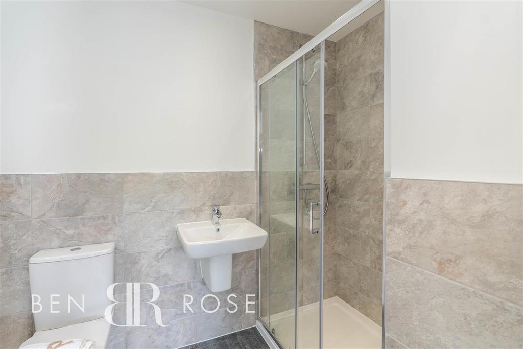 Bedroom Two Ensuite
