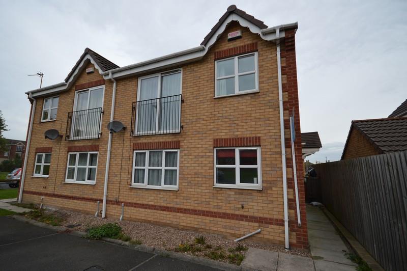 Buckingham Way, Castleford 2 bed terraced house £115,000