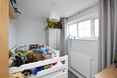 7 Acorn Grove, Bristol, BS13 8AW