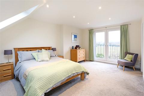 4 bedroom semi-detached house for sale - Lower Weybourne Lane, Farnham, Surrey, GU9
