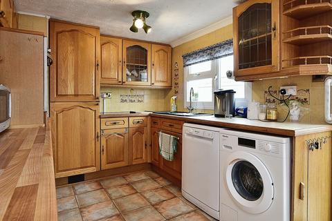2 bedroom park home for sale - Lake Louise Park, Latton, Wiltshire, SN6