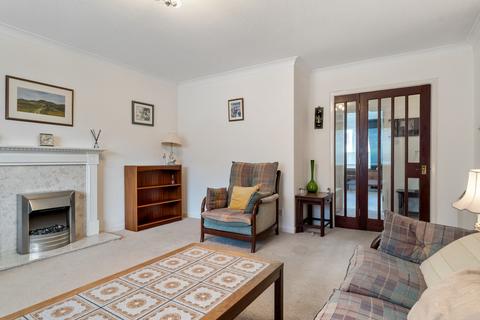 9 Canberra Court Braidpark Drive, Giffnock, Glasgow, G46 6NS