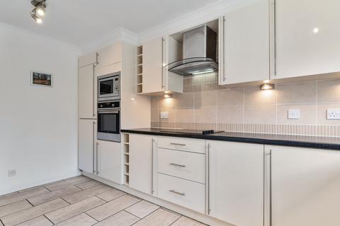 9 Canberra Court Braidpark Drive, Giffnock, Glasgow, G46 6NS