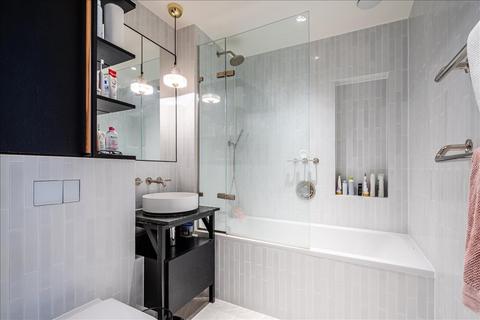 Flat 5, The Waterson Building Long Street, London, E2 8GT