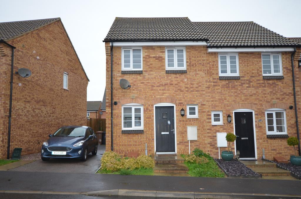 Clarendon Close, Little Stanion, NN18 2 bed terraced house £850 pcm