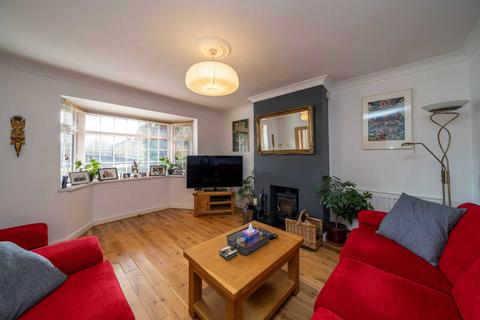 38 Roseheath, Hemel Hempstead, HP1 2LT