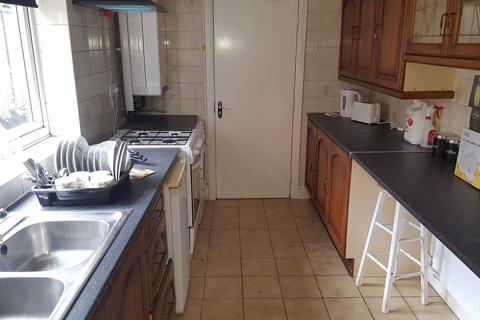 2 bedroom house share to rent, R4 Station Rd, Kingsheath