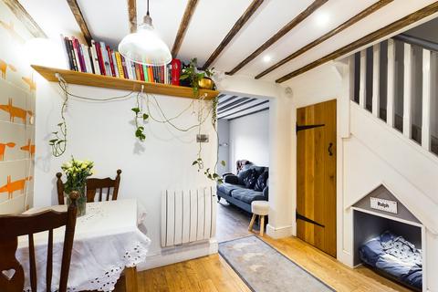 2 bedroom cottage for sale, Sportsman Cottage, Speen Road