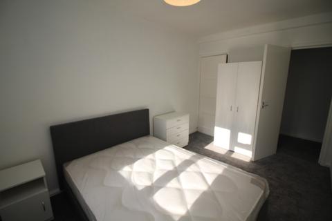 2 bedroom apartment to rent - Conmere Square, Hulme, Manchester, M15