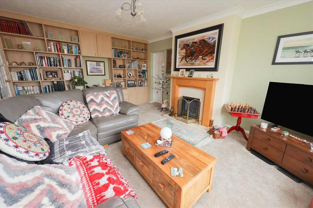 Coniston Drive, North Hykeham 3 bed bungalow £275,000