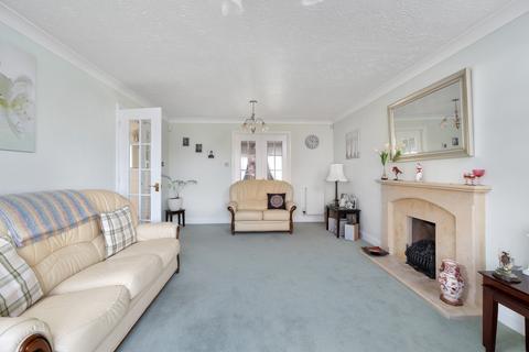2 Gunthorpe Close, Oakham, LE15 6FH