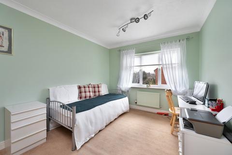 2 Gunthorpe Close, Oakham, LE15 6FH