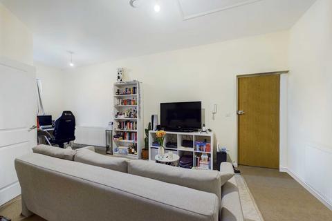 1 bedroom flat for sale, Frogmore Street, Tring