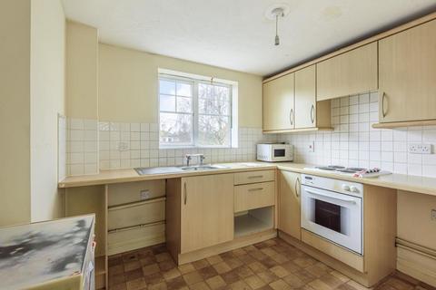 2 bedroom flat for sale, Newbury,  Berkshire,  RG14